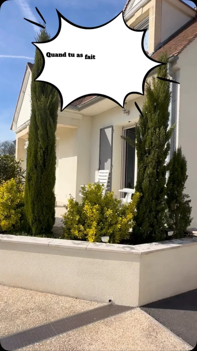 Profitez de votre maison avec une solution rapide et durable, ne vous gâcher pas la vue à chaque passage dans votre allée et n’accrochez pas l’unité de la clim dans une manoeuvre hasardeuse en voiture 👀 Achetez un cache climatisation sur www.latoleriefrancaise.com #cacheclim #cacheclimextérieurdesign #cacheclimatisation #maisonmoderne #maisonneuve #été #decoration #cachepompeachaleur #bdteam #design #bricolages #bricoleursdudimanche #bricoleur #cachepac